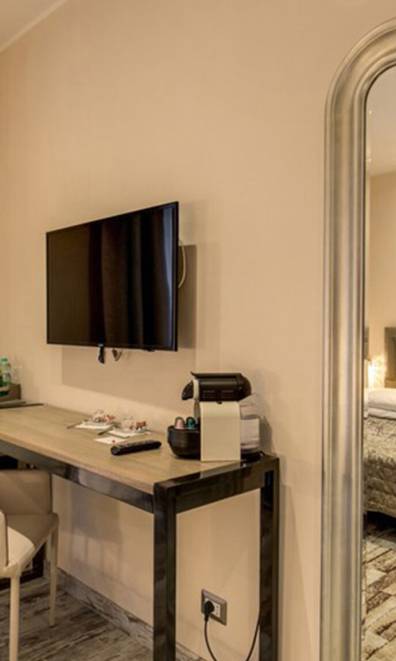 Colonna 18 room 3 by Ghor